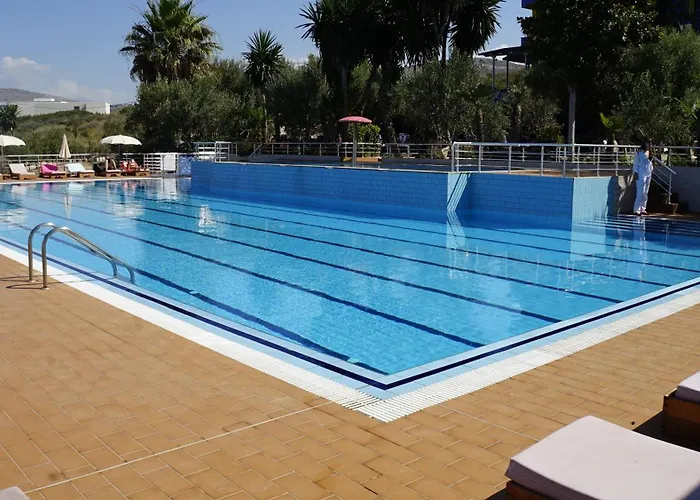 Hotel Bahamas Sarandë
